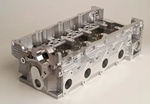 Cylinder Head 908752