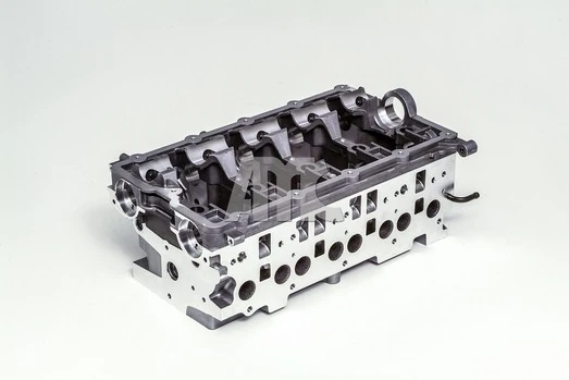 Cylinder Head 908718