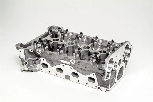 Cylinder Head 910570