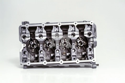 Cylinder Head 908718