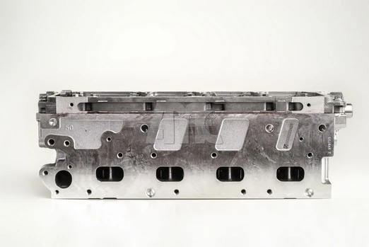 Cylinder Head 908925