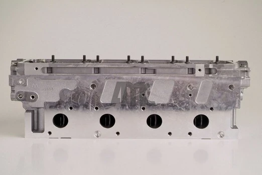 シリンダーヘッド 908800