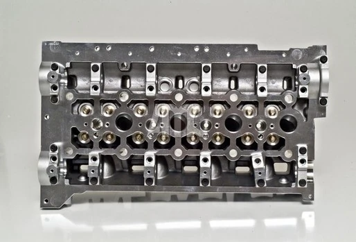シリンダーヘッド 908798
