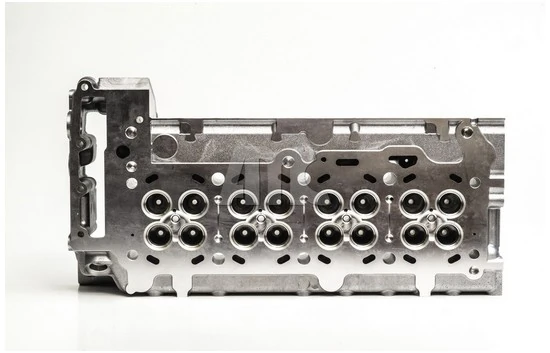 Cylinder Head 908346