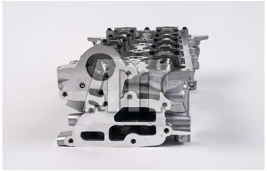 Cylinder Head 910138