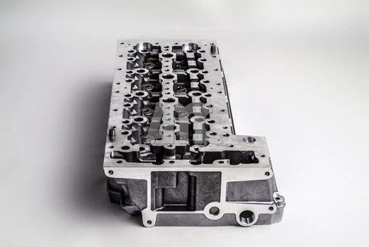 Cylinder Head 910546