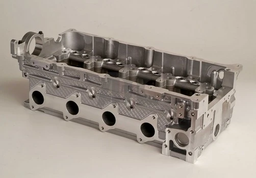 Cylinder Head 908752