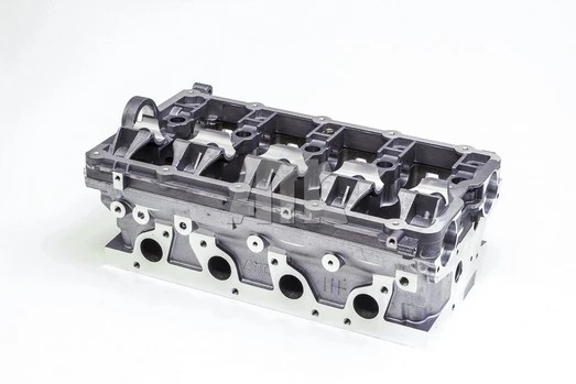 Cylinder Head 908818