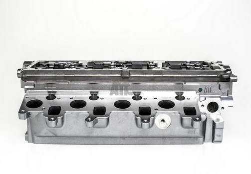 Cylinder Head 908927