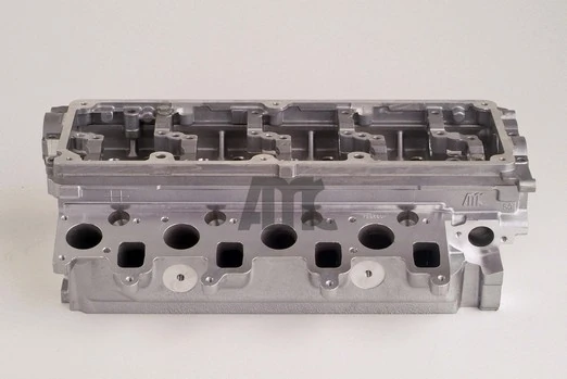Cylinder Head 908825