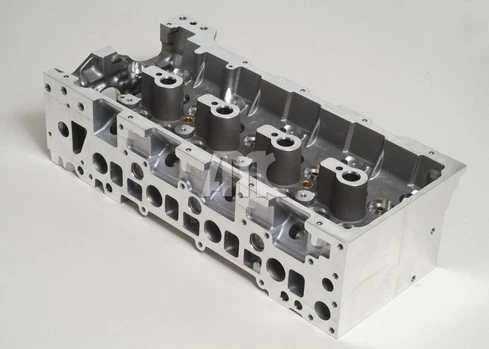 Kepala silinder 908572