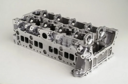 Cylinder Head 908824