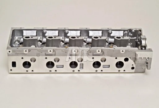 Cylinder Head 908575