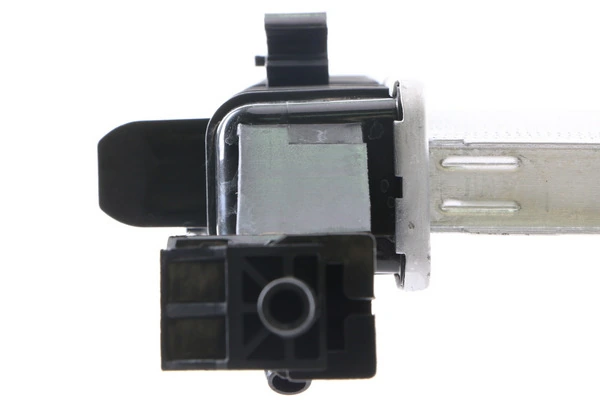 Radiator, engine cooling BEHR CR 1498 000S