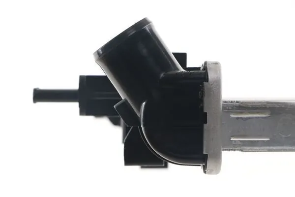 Radiator, engine cooling BEHR CR 2105 000S