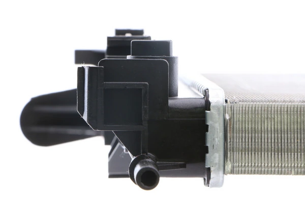 Radiator, engine cooling BEHR CR 461 000S