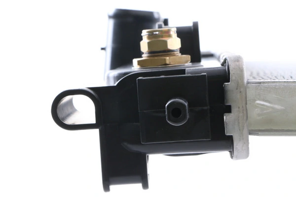 Radiator, engine cooling BEHR CR 1011 000S