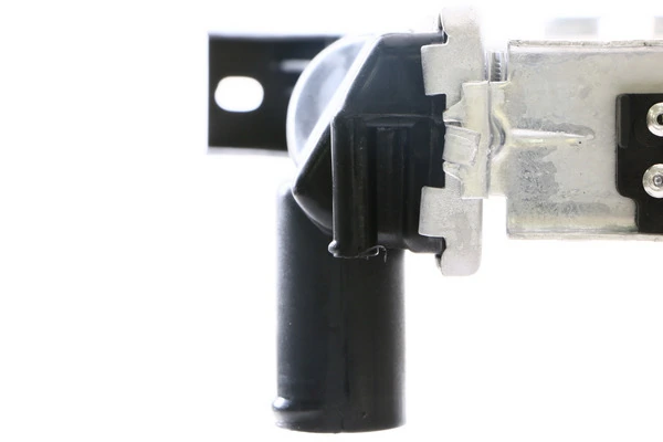 Radiator, engine cooling BEHR CR 396 000S