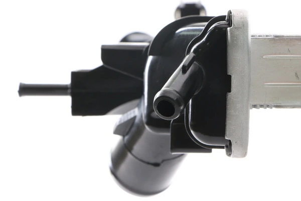 Radiator, engine cooling BEHR CR 1857 000S