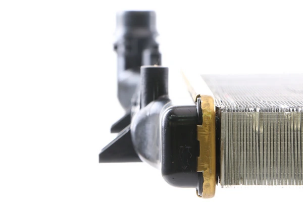 Radiator, engine cooling BEHR CR 2032 000S