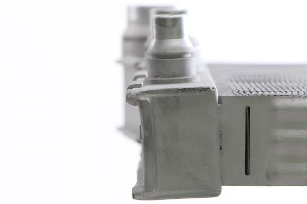 Radiator, engine cooling BEHR CR 1049 000S