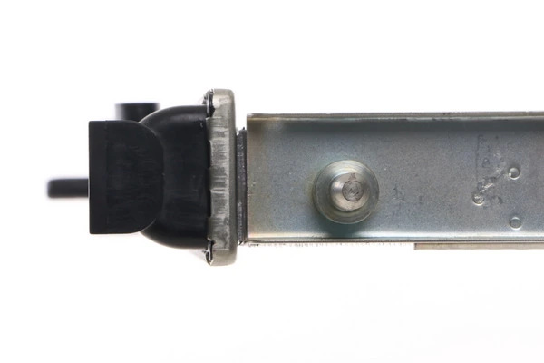 Radiator, engine cooling BEHR CR 452 000S