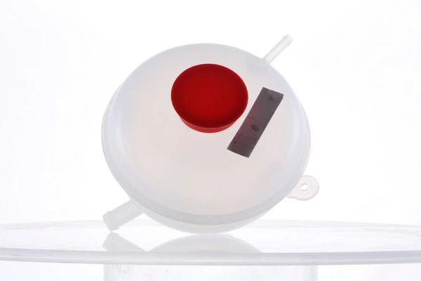 Expansion Tank, coolant BEHR CRT 136 000S