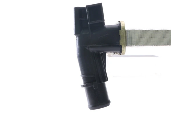 Radiator, engine cooling BEHR CR 1859 000S