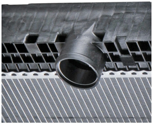 Radiator, engine cooling BEHR *** PREMIUM LINE *** CR 670 000P