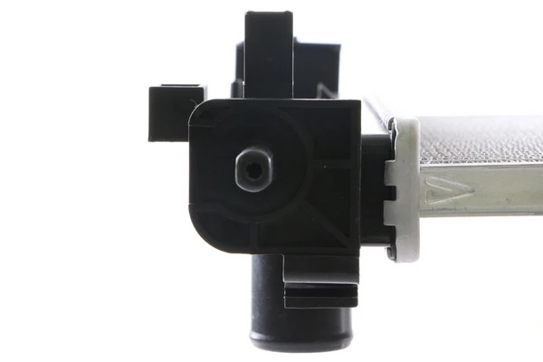 Radiator, engine cooling BEHR CR 1120 000S