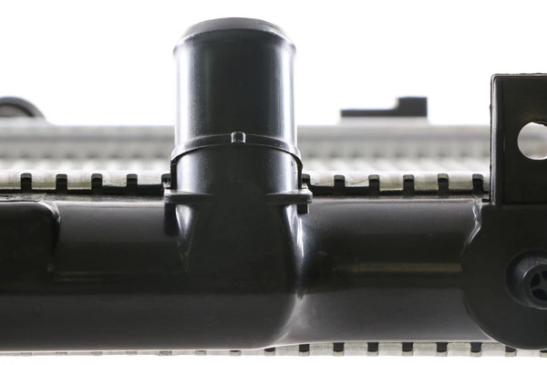 Radiator, engine cooling BEHR CR 1459 000S