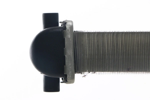 Radiator, engine cooling BEHR CR 42 000S