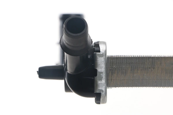 Radiator, engine cooling BEHR CR 556 002S