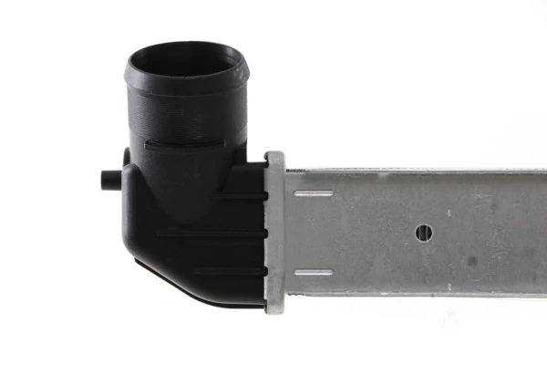 Charge Air Cooler BEHR CI 67 000S