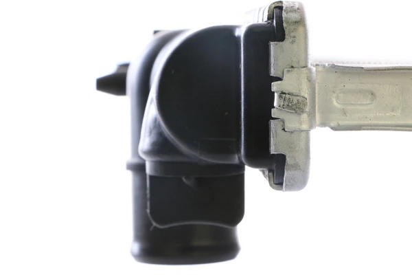 Radiator, engine cooling BEHR CR 549 000S