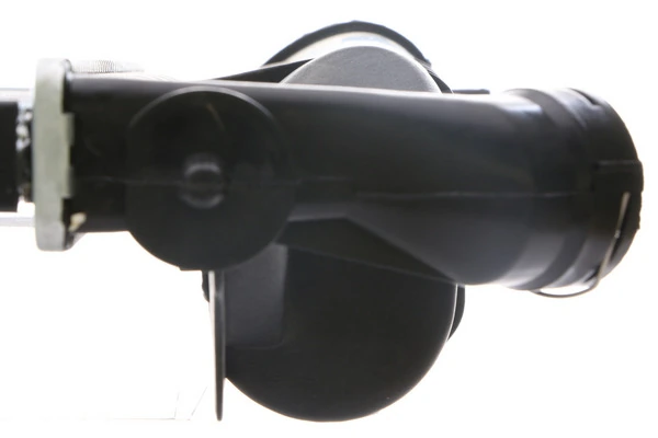 Radiator, engine cooling BEHR CR 306 000S