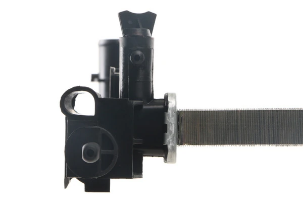 Radiator, engine cooling BEHR CR 1121 000S