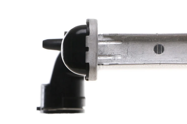 Radiator, engine cooling BEHR CR 889 000S