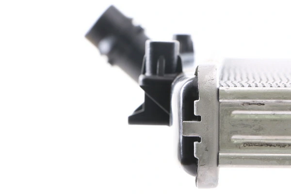 Radiator, engine cooling BEHR CR 1203 000S