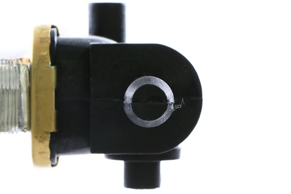 Radiator, engine cooling BEHR CR 351 000S