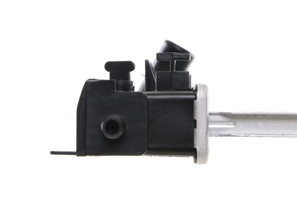 Radiator, engine cooling BEHR CR 1526 000S