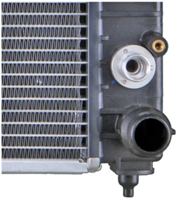 Radiator, engine cooling BEHR CR 648 000S