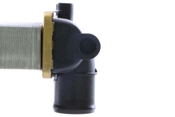 Radiator, engine cooling BEHR CR 366 000S