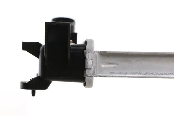 Radiator, engine cooling BEHR CR 2271 000S