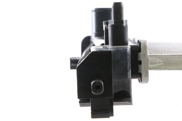 Radiator, engine cooling BEHR CR 1120 000S