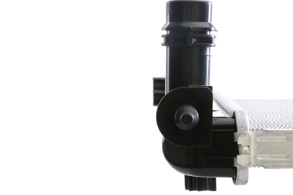 Radiator, engine cooling BEHR CR 484 000S