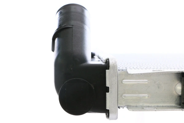 クーラー、ラジエーター BEHR CR 204 000S