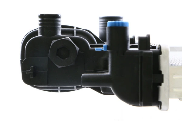 Radiator, engine cooling BEHR CR 239 000S