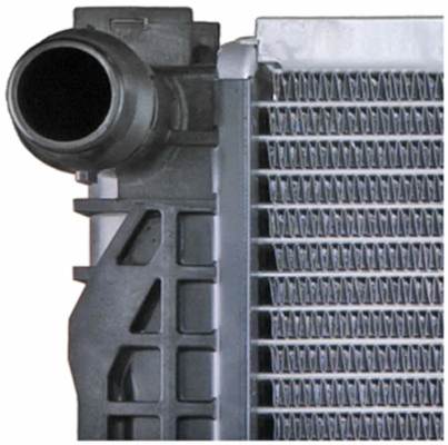Radiator, engine cooling BEHR CR 648 000S