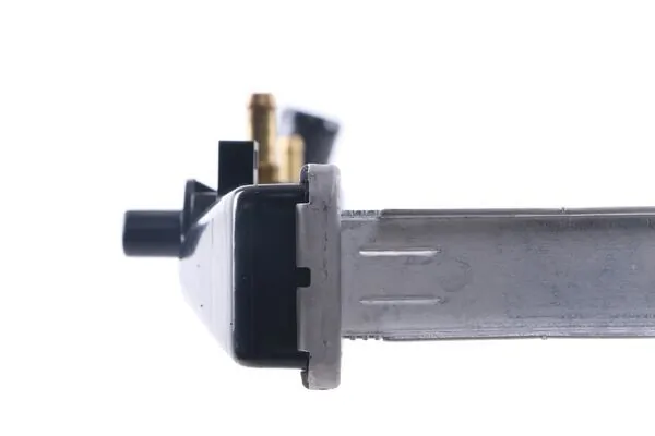 Radiator, engine cooling BEHR CR 1692 000S